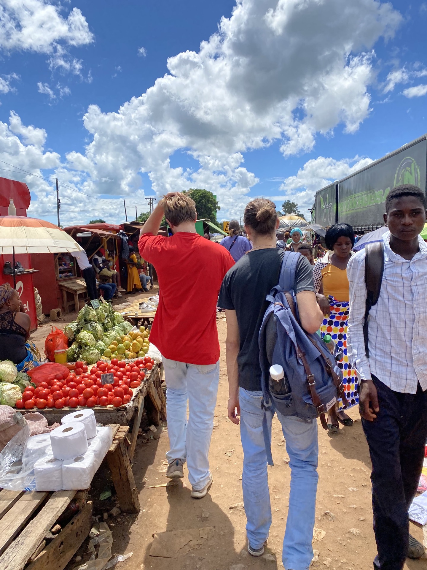 Maik und Aaron in Kabwe