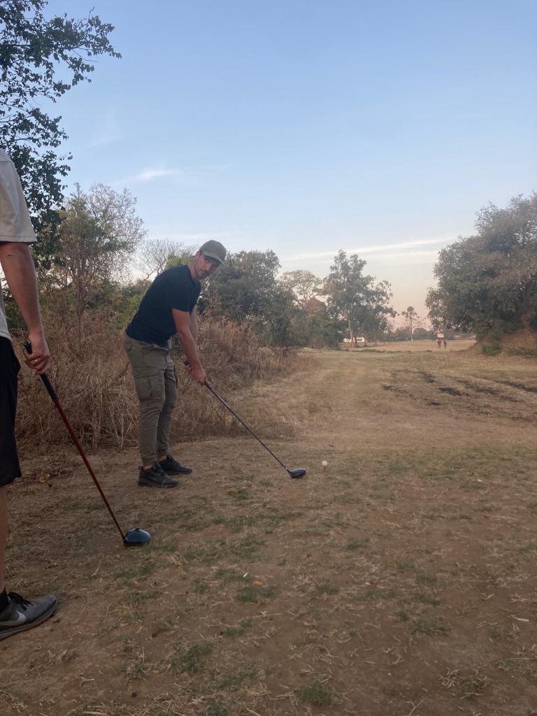 Golfen mit Simon und Alex